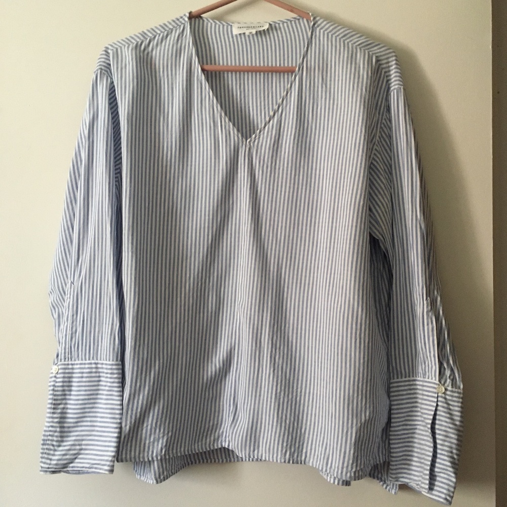 New Tomorrowland Blue + White Stripe Top 40 S/M